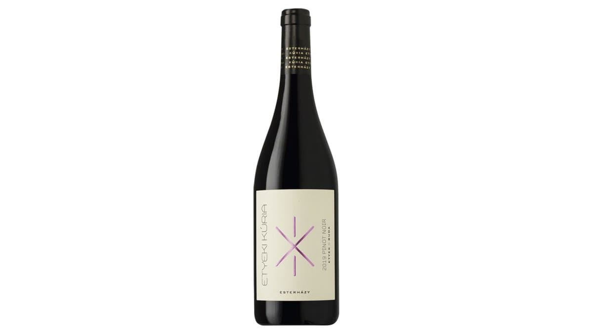 Etyeki Kúria Pinot Noir